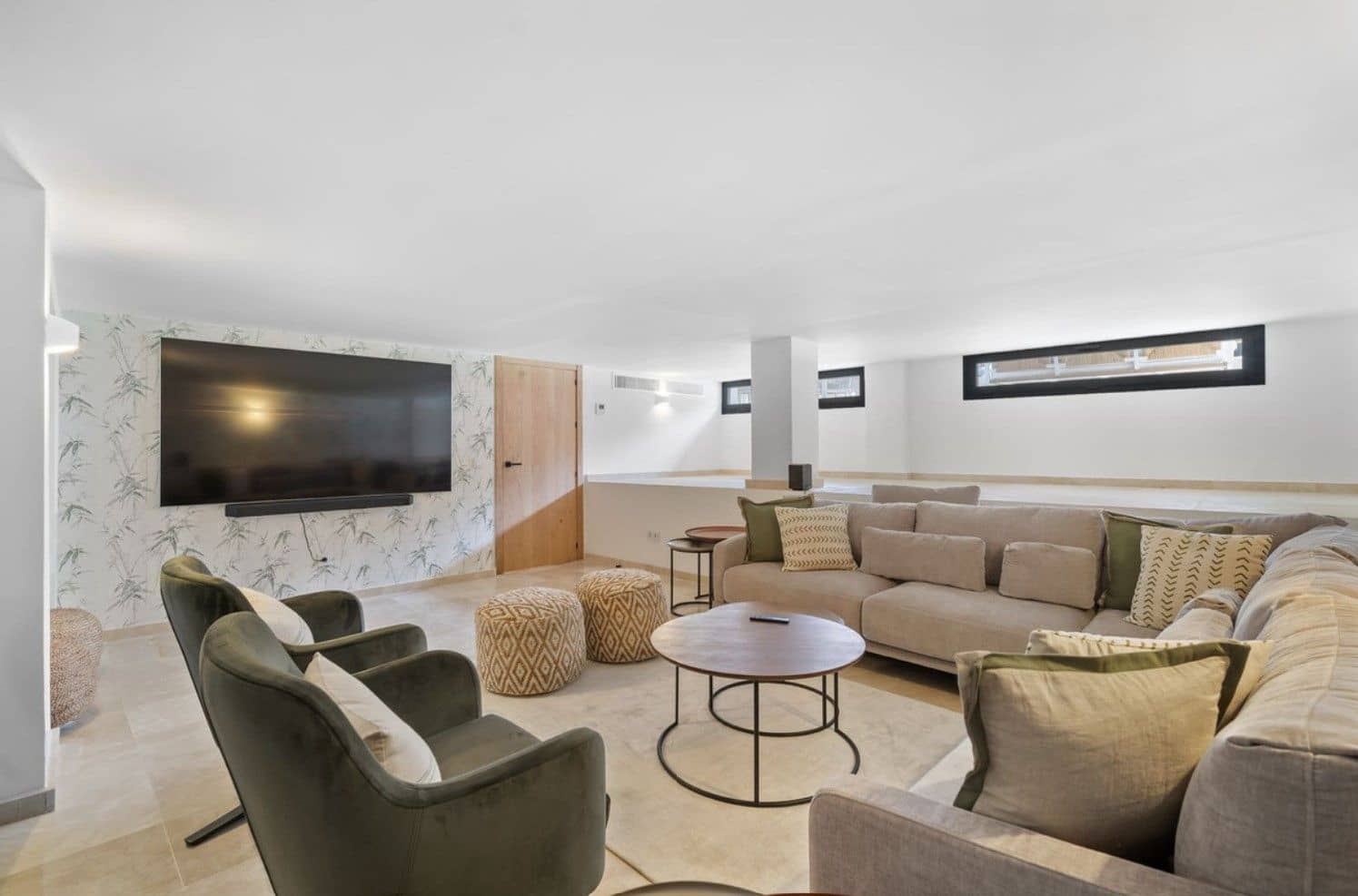 5 bedroom Townhouse for sale in Marbella with pool - € 3,500,000 (Ref: 8980024)