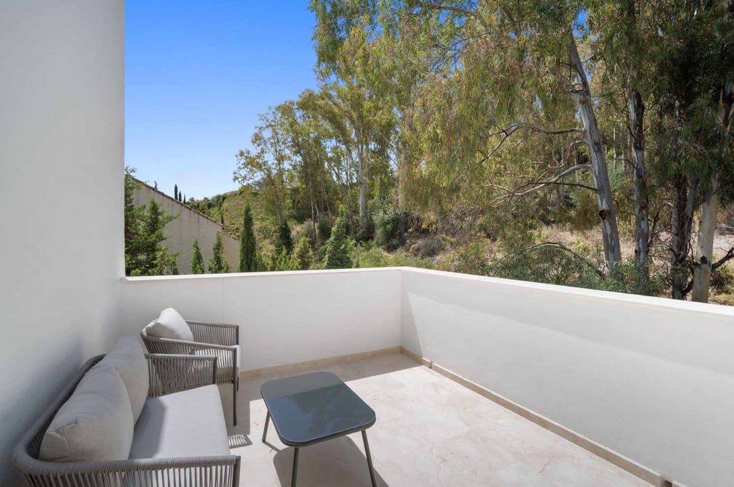 5 bedroom Townhouse for sale in Marbella with pool - € 3,500,000 (Ref: 8980024)