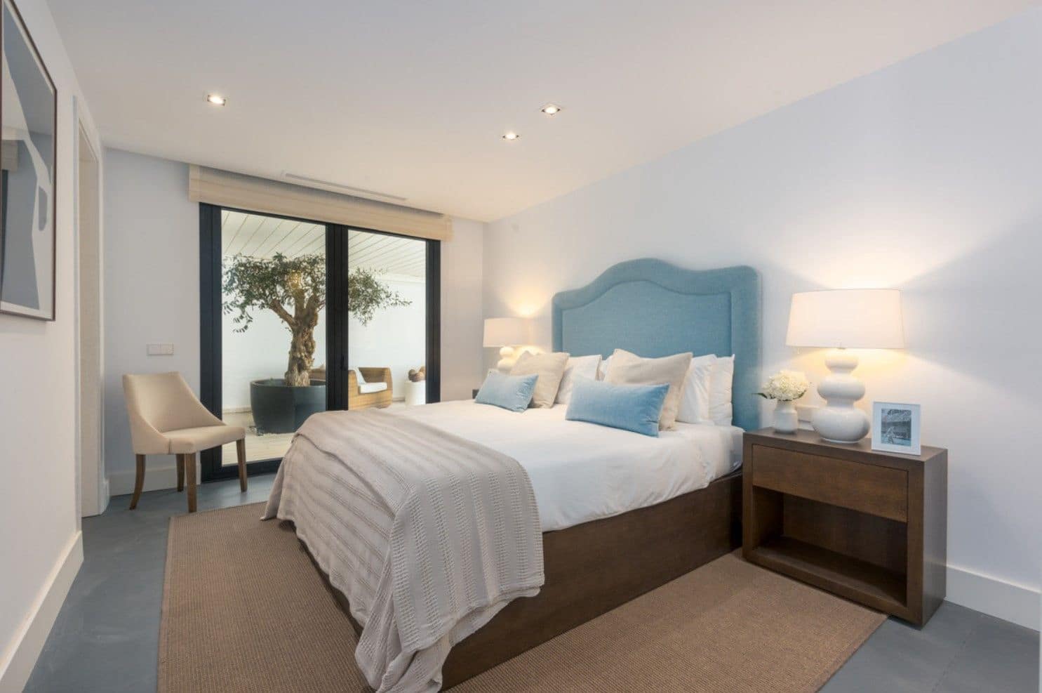 7 soveværelse Byhus til salg i Marbella med swimmingpool - € 6.990.000 (Ref: 8980070)