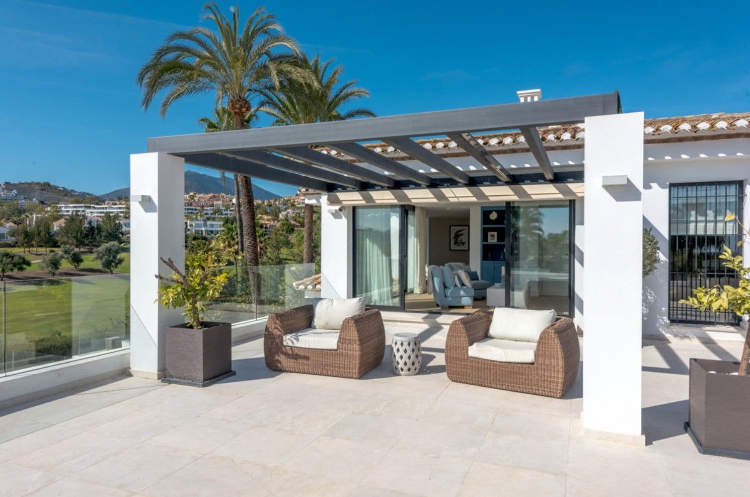 7 soveværelse Byhus til salg i Marbella med swimmingpool - € 6.990.000 (Ref: 8980070)
