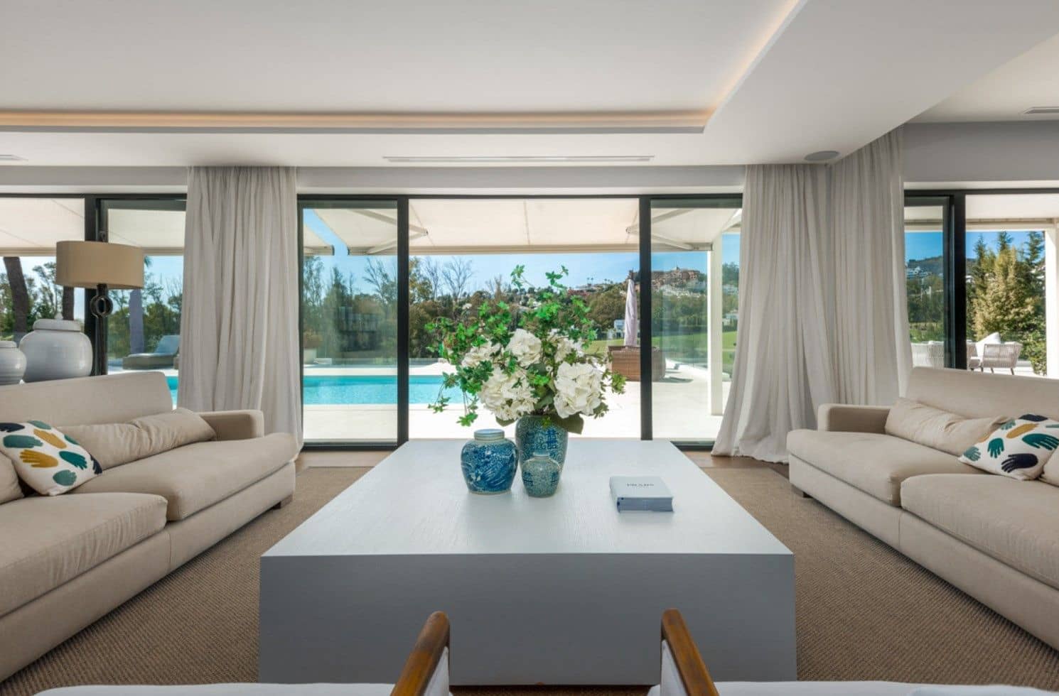 7 soveværelse Byhus til salg i Marbella med swimmingpool - € 6.990.000 (Ref: 8980070)