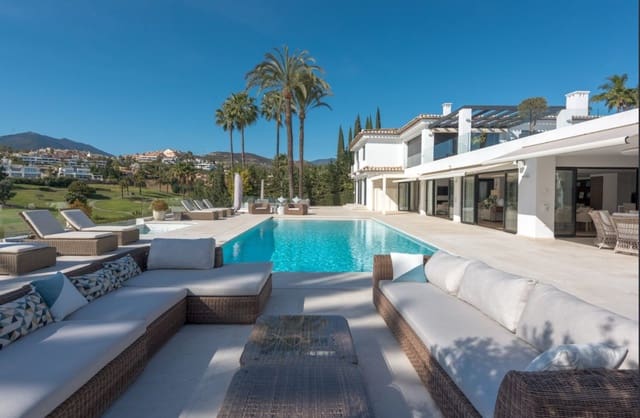 7 bedroom Townhouse for sale in Marbella with pool - € 6,990,000 (Ref: 8980070)
