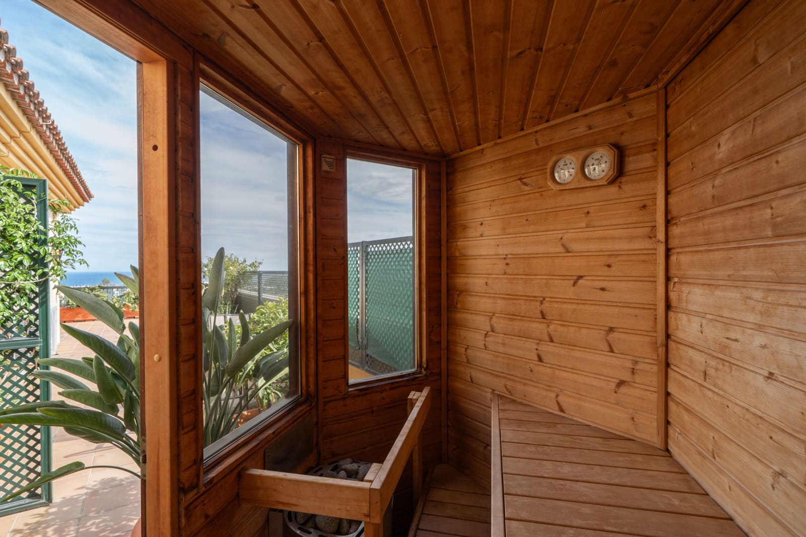 4 soveværelse Penthouse til salg i San Pedro de Alcantara med swimmingpool - € 849.000 (Ref: 8981542)