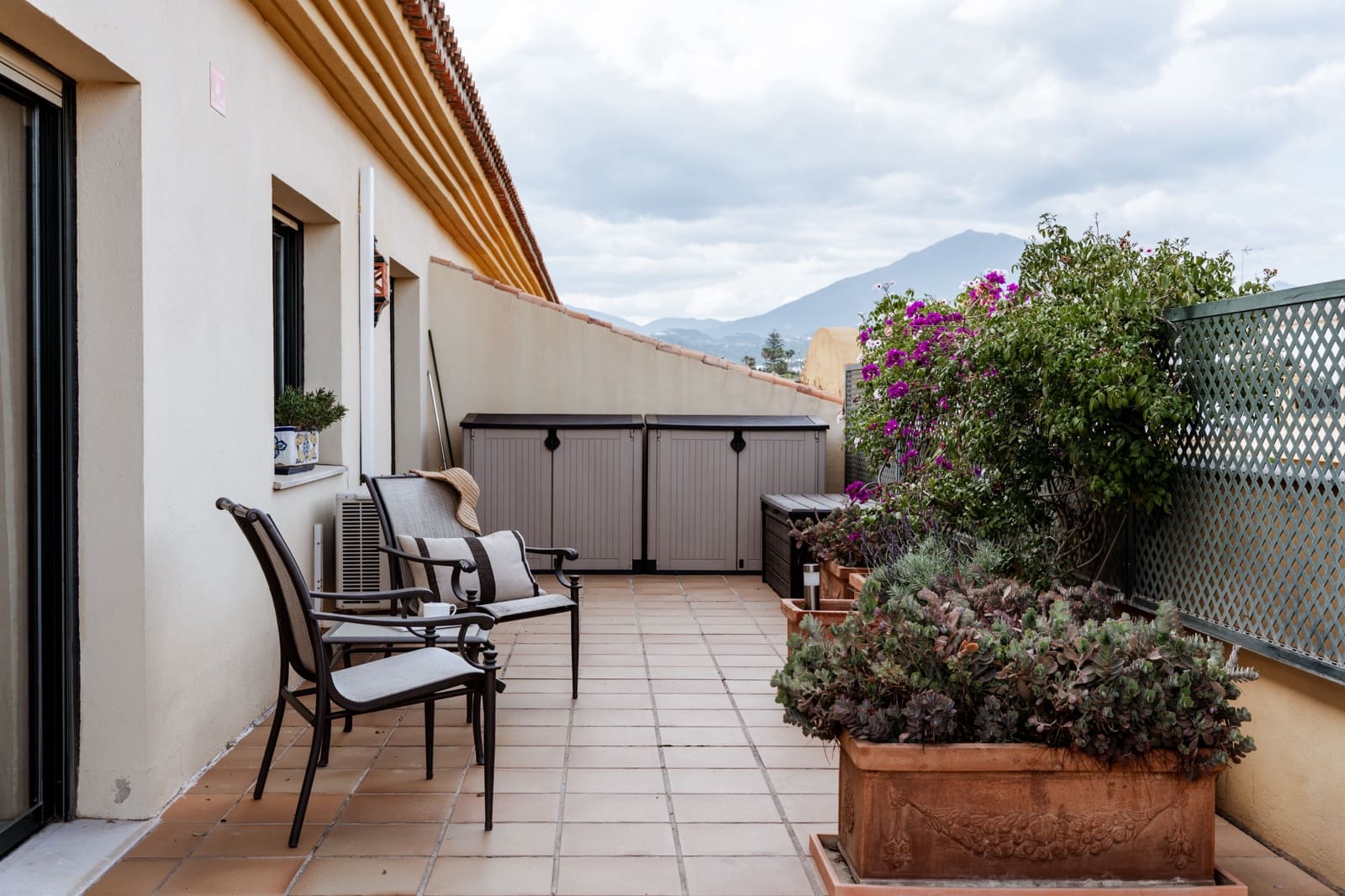 4 soveværelse Penthouse til salg i San Pedro de Alcantara med swimmingpool - € 849.000 (Ref: 8981542)