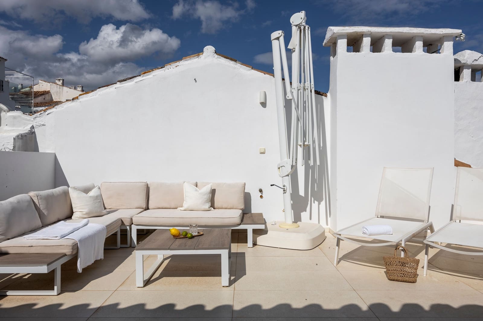 2 soveværelse Lejlighed til salg i Marbella - € 870.000 (Ref: 8983351)