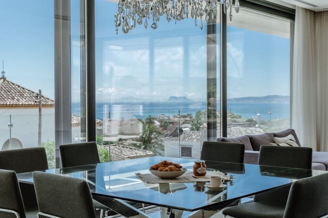 5 soverom Hus til salgs i Seghers, Estepona med svømmebasseng - € 2 195 000 (Ref: 9004252)