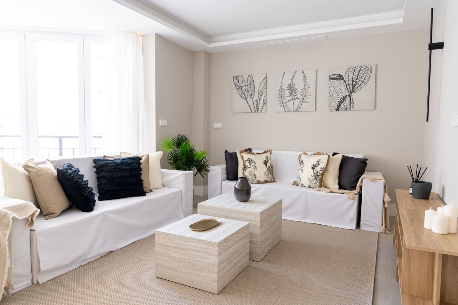 3 slaapkamer Appartement te koop in Malaga stad - € 780.000 (Ref: 9004254)