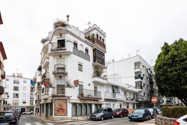 8 Zimmer Haus zu verkaufen in San Pedro de Alcántara Pueblo, Marbella mit Pool - 900.000 € (Ref: 9004255)