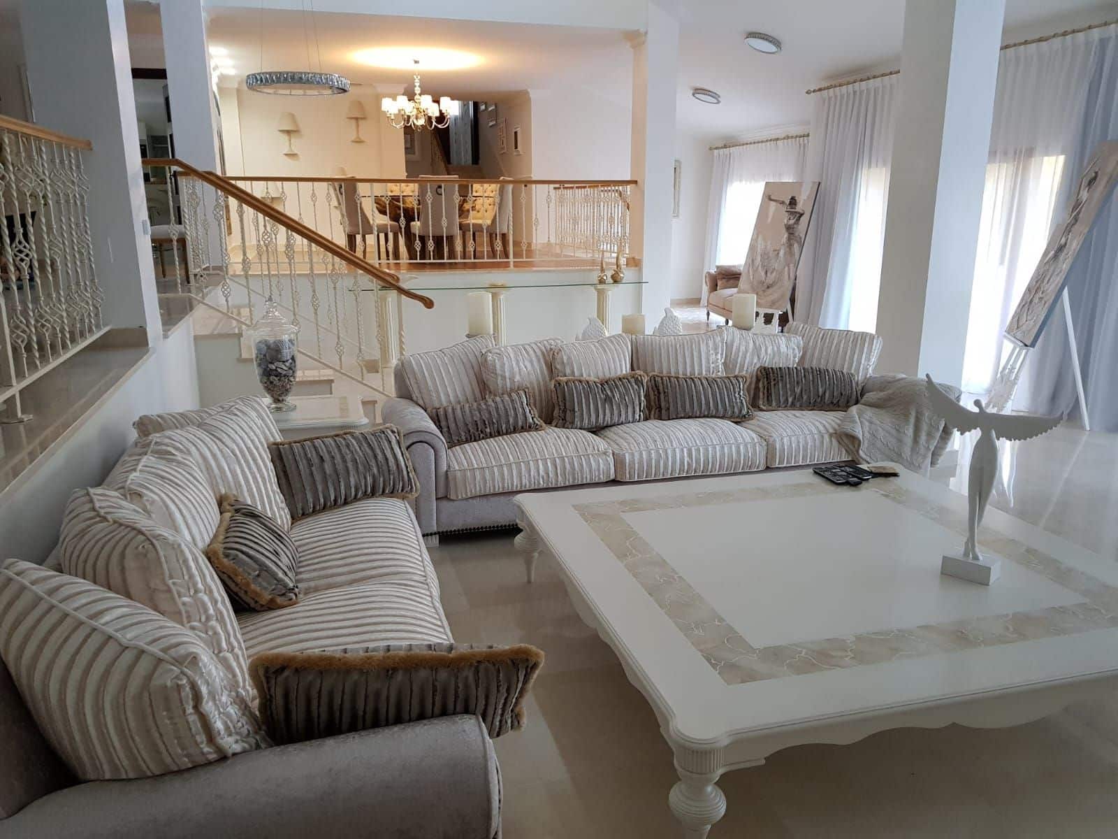 5 soveværelse Villa til salg i Benahavis - € 3.500.000 (Ref: 9004256)