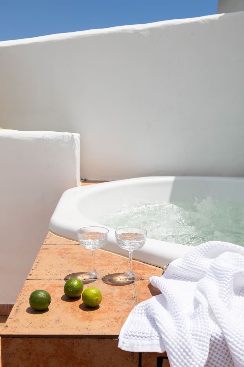 4 soveværelse Byhus til salg i Marbella med swimmingpool - € 899.900 (Ref: 9004668)