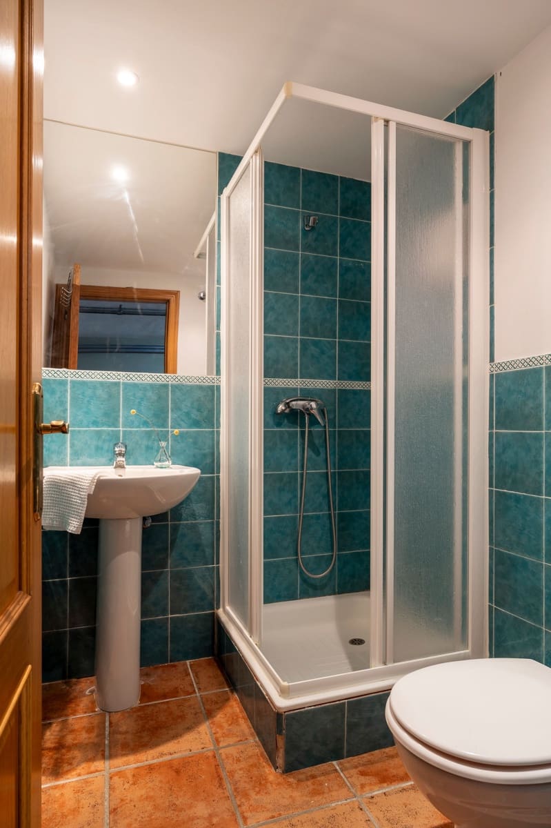 4 soveværelse Byhus til salg i Marbella med swimmingpool - € 899.900 (Ref: 9004668)