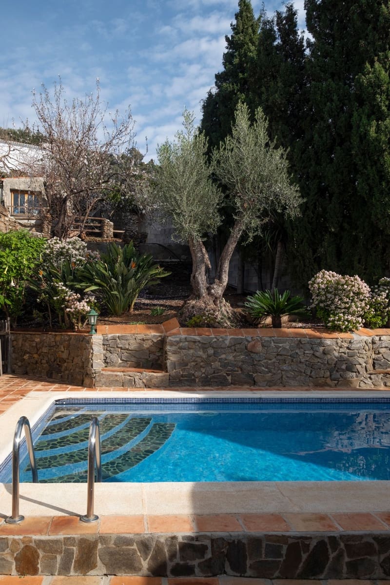 6 sypialnia Dom na sprzedaż w Sayalonga z basenem - 780 000 € (Ref: 9006670)