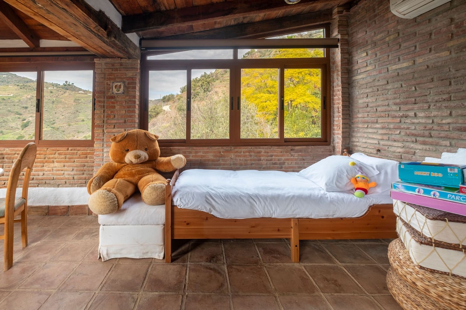 6 sypialnia Dom na sprzedaż w Sayalonga z basenem - 780 000 € (Ref: 9006670)