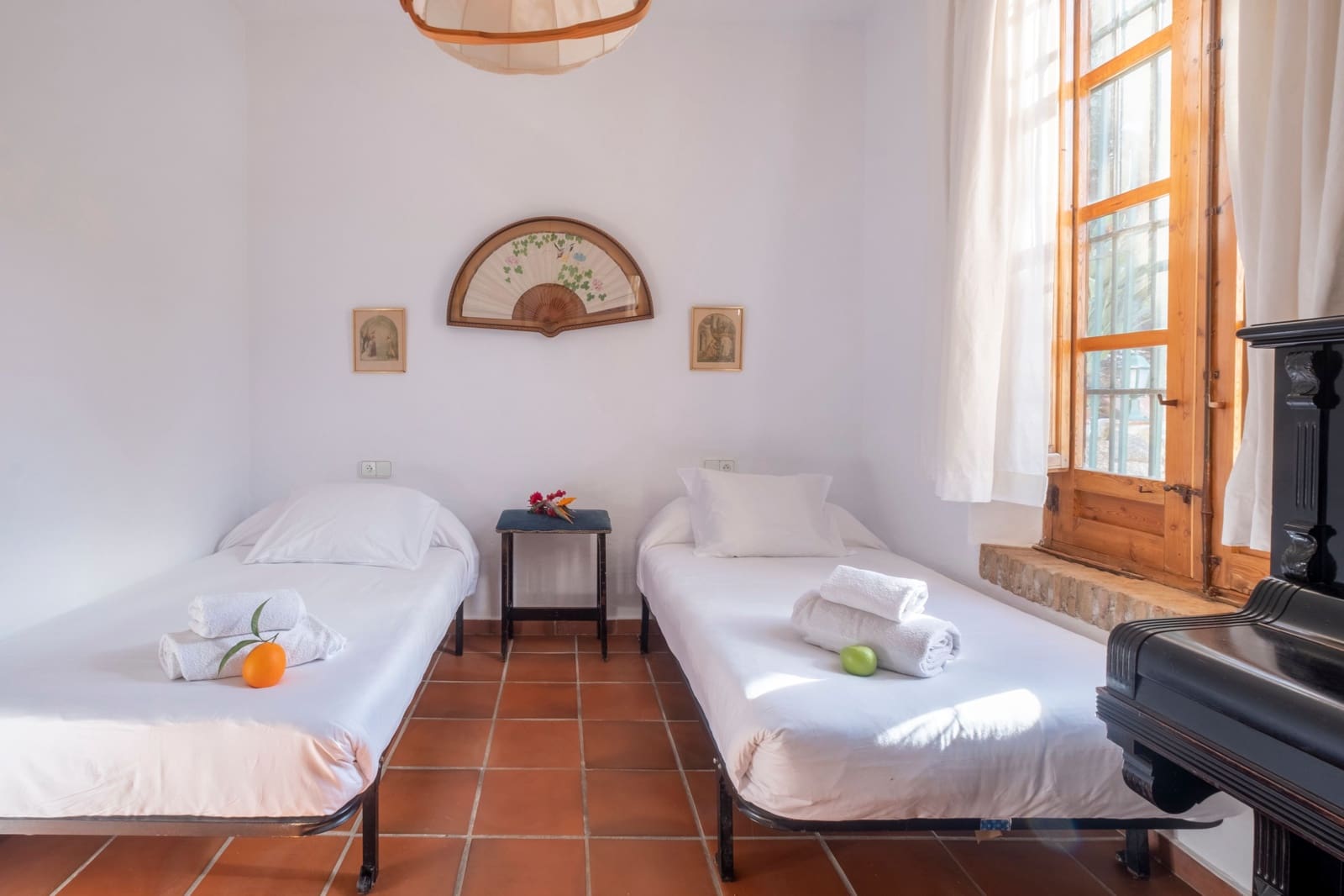 6 sypialnia Dom na sprzedaż w Sayalonga z basenem - 780 000 € (Ref: 9006670)