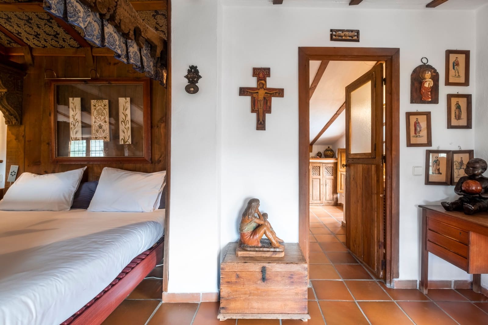 6 sypialnia Dom na sprzedaż w Sayalonga z basenem - 780 000 € (Ref: 9006670)