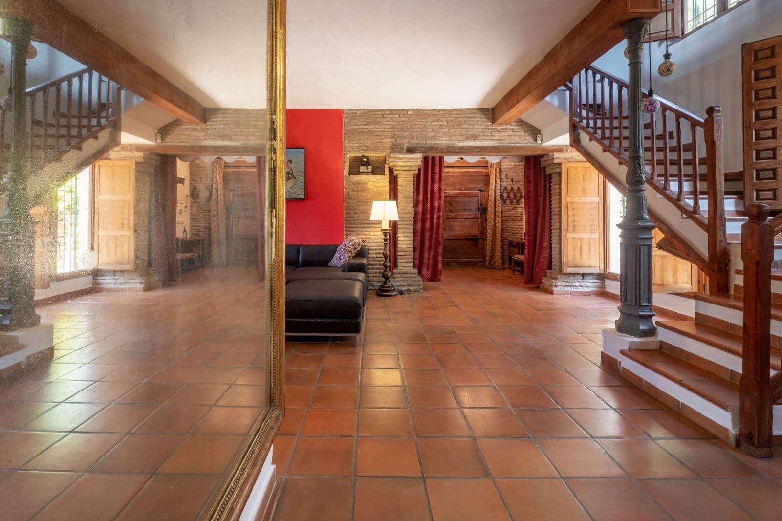 6 sypialnia Dom na sprzedaż w Sayalonga z basenem - 780 000 € (Ref: 9006670)