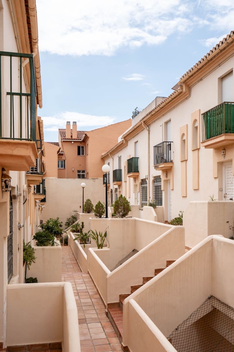 2 makuuhuone Omakotitalo myytävänä paikassa Mijas Costa - 290 000 € (Ref: 9009383)