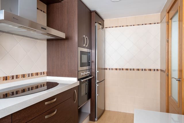 2 makuuhuone Omakotitalo myytävänä paikassa Mijas Costa, Mijas - 290 000 € (Ref: 9009383)