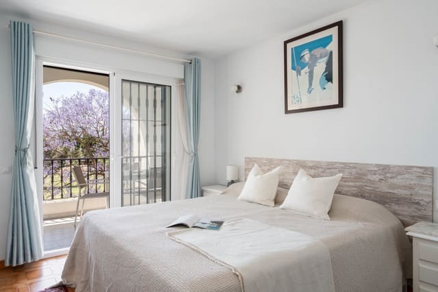 2 soverom Hus til salgs i Mijas Golf, Mijas med svømmebasseng - € 399 000 (Ref: 9035569)