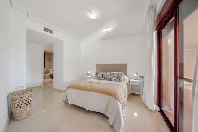 2 bedroom Apartment for sale in Casares - € 450,000 (Ref: 9037052)