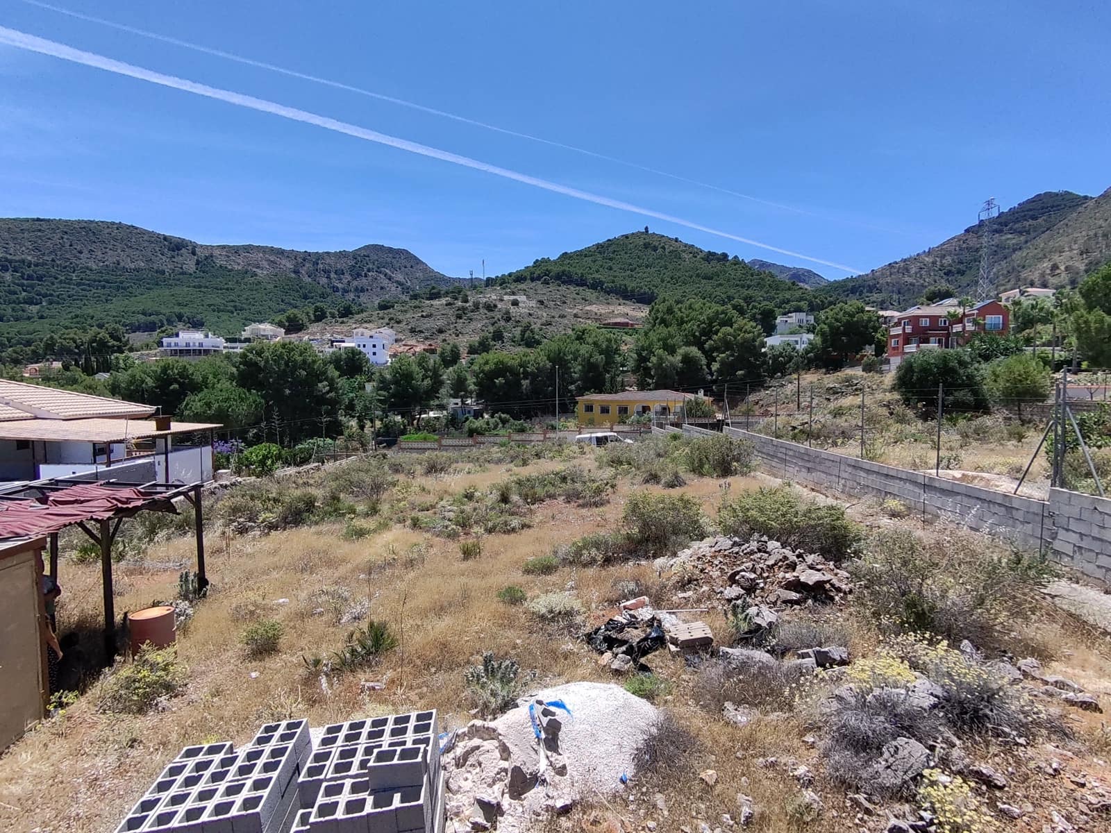 Hus til salgs i Alhaurin de la Torre - € 199 000 (Ref: 9037054)