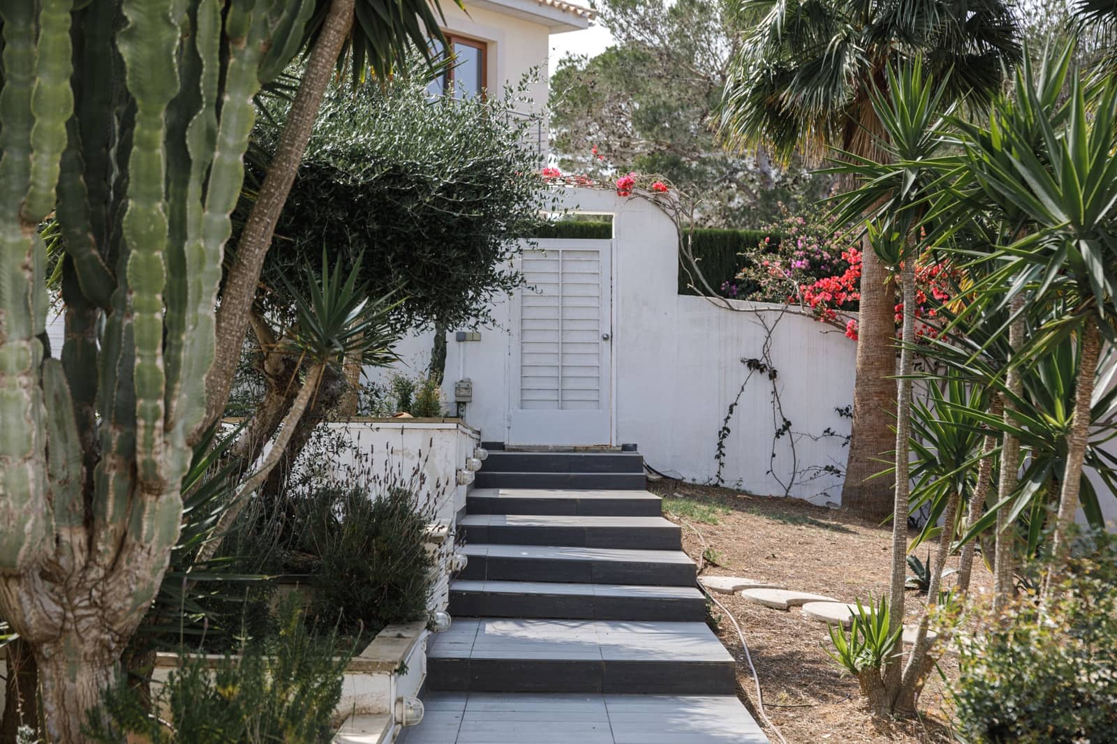 5 soveværelse Byhus til salg i Llucmajor med swimmingpool - € 3.875.000 (Ref: 9037466)