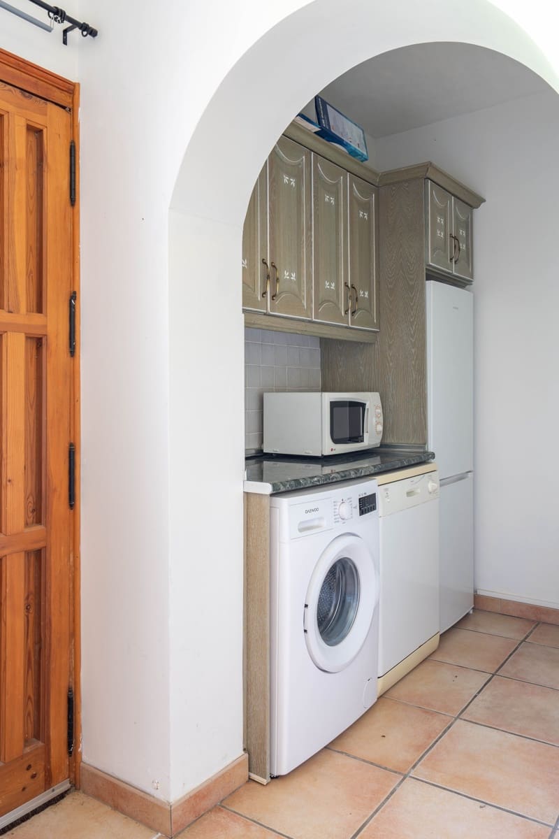 4 slaapkamer Huis te koop in Pizarra met zwembad - € 450.000 (Ref: 9049651)