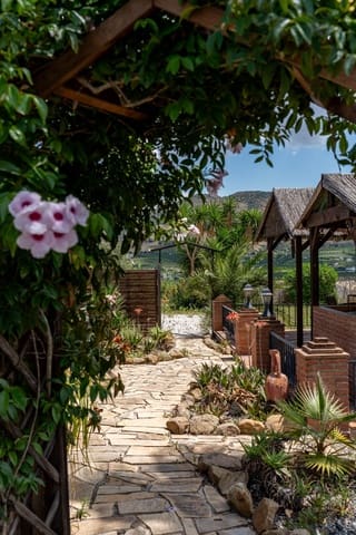 4 makuuhuone Omakotitalo myytävänä paikassa Pizarra mukana uima-altaan - 450 000 € (Ref: 9049651)