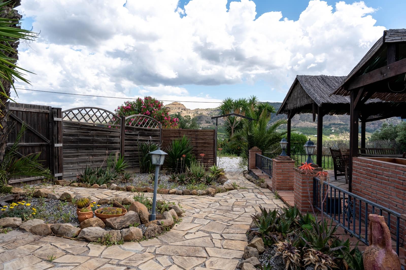 4 slaapkamer Huis te koop in Pizarra met zwembad - € 450.000 (Ref: 9049651)