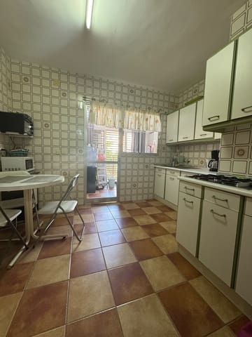 3 slaapkamer Appartement te koop in Playa de los Boliches, Fuengirola - € 350.000 (Ref: 9050420)
