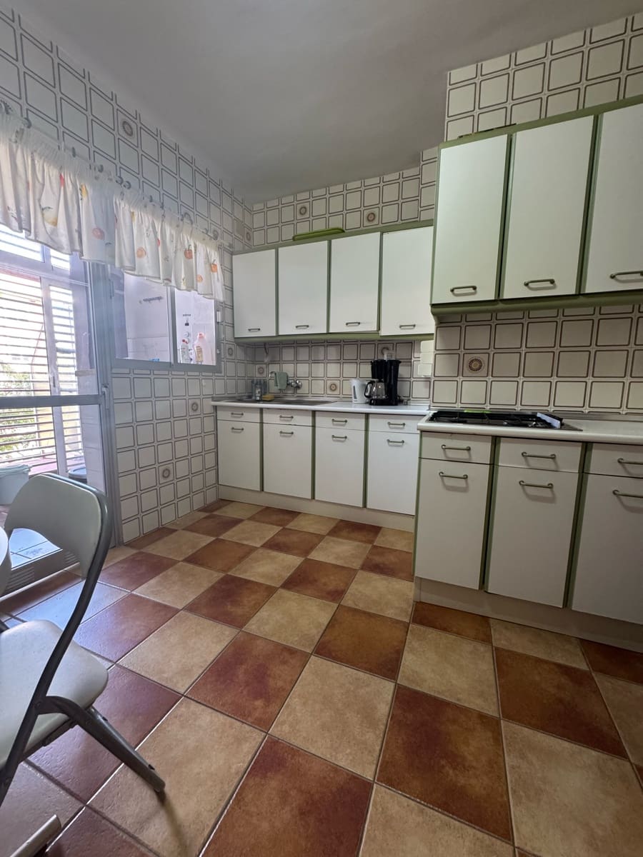 3 soveværelse Lejlighed til salg i Fuengirola - € 350.000 (Ref: 9050420)