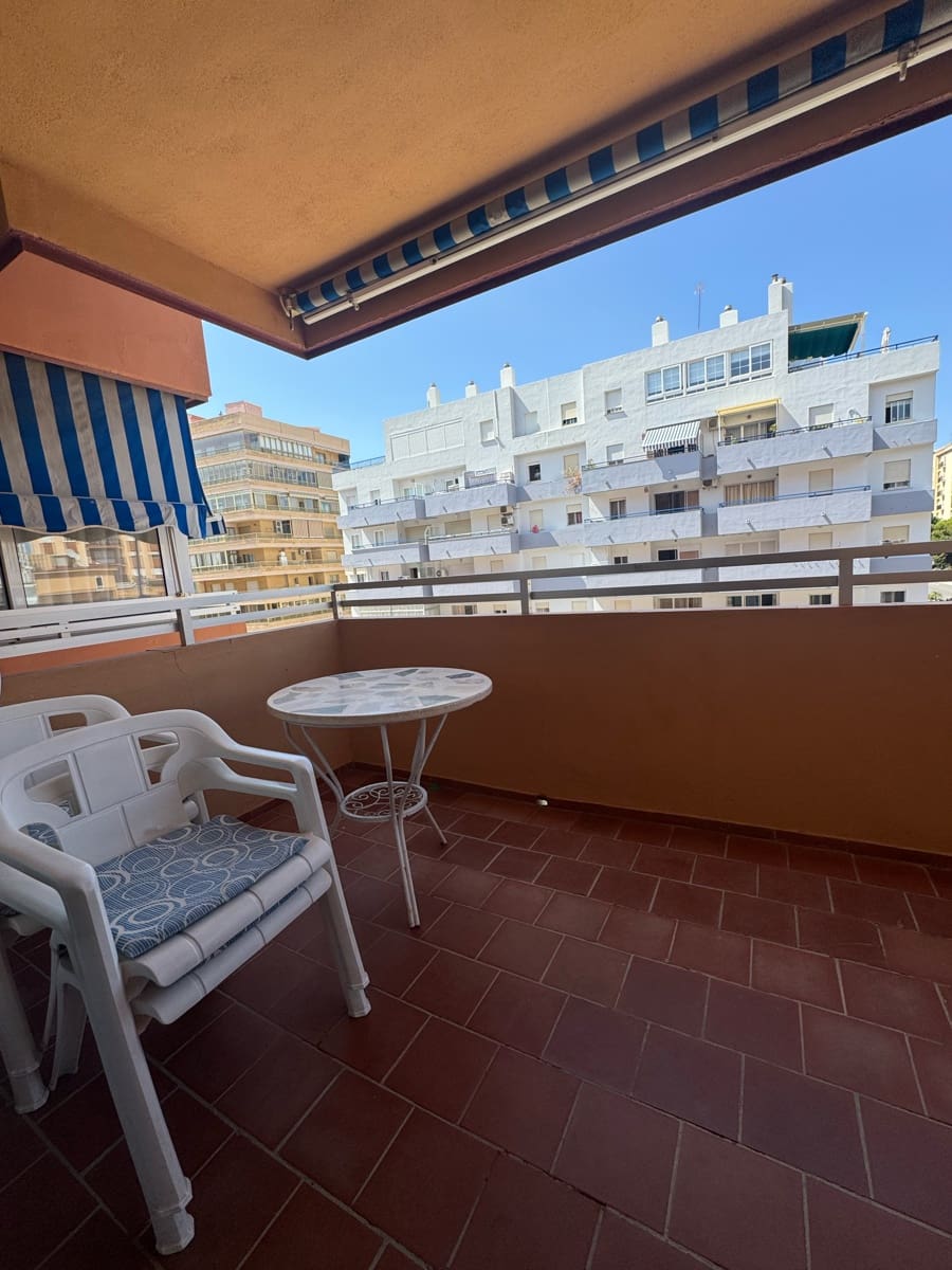 3 soveværelse Lejlighed til salg i Fuengirola - € 350.000 (Ref: 9050420)