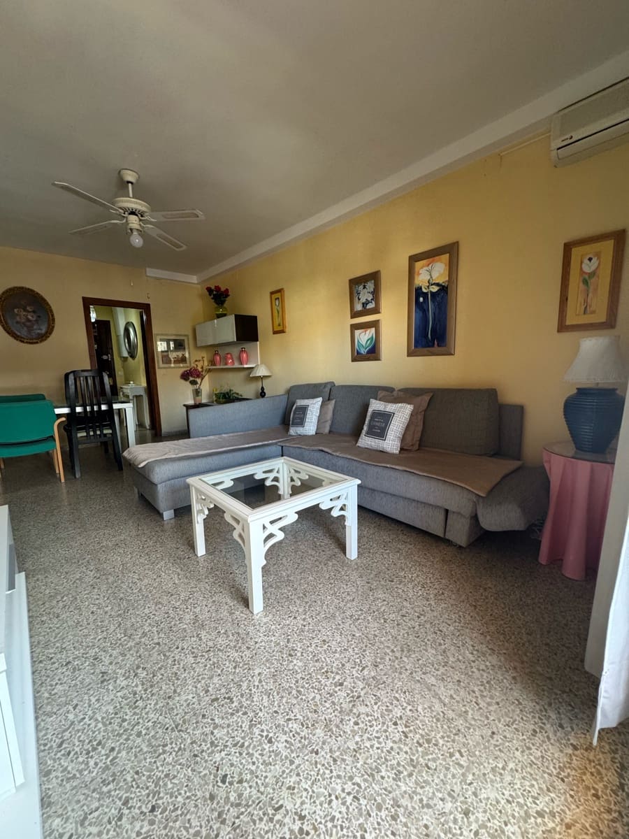 3 soveværelse Lejlighed til salg i Fuengirola - € 350.000 (Ref: 9050420)