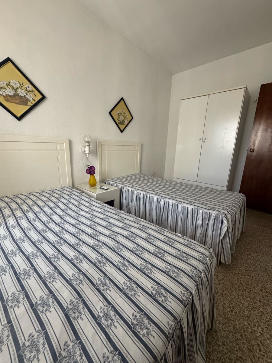 3 soveværelse Lejlighed til salg i Fuengirola - € 350.000 (Ref: 9050420)