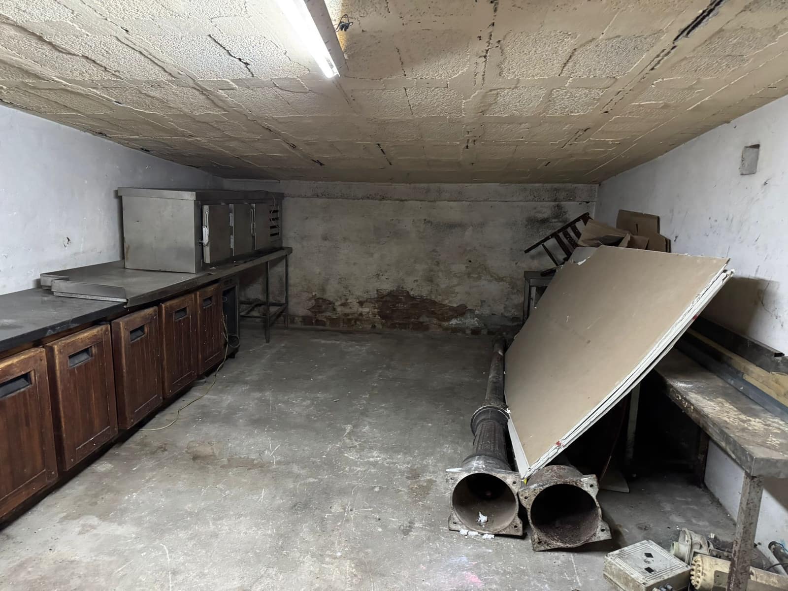 Kommersiell til salgs i Fuengirola - € 425 000 (Ref: 9058622)