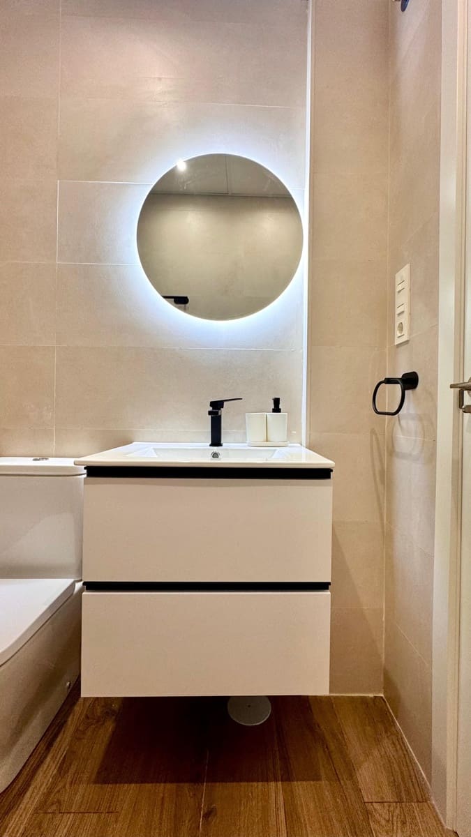 Studio til salg i Malaga by med swimmingpool - € 250.000 (Ref: 9066752)