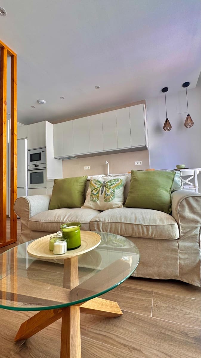 Studio til salg i Malaga by med swimmingpool - € 250.000 (Ref: 9066752)