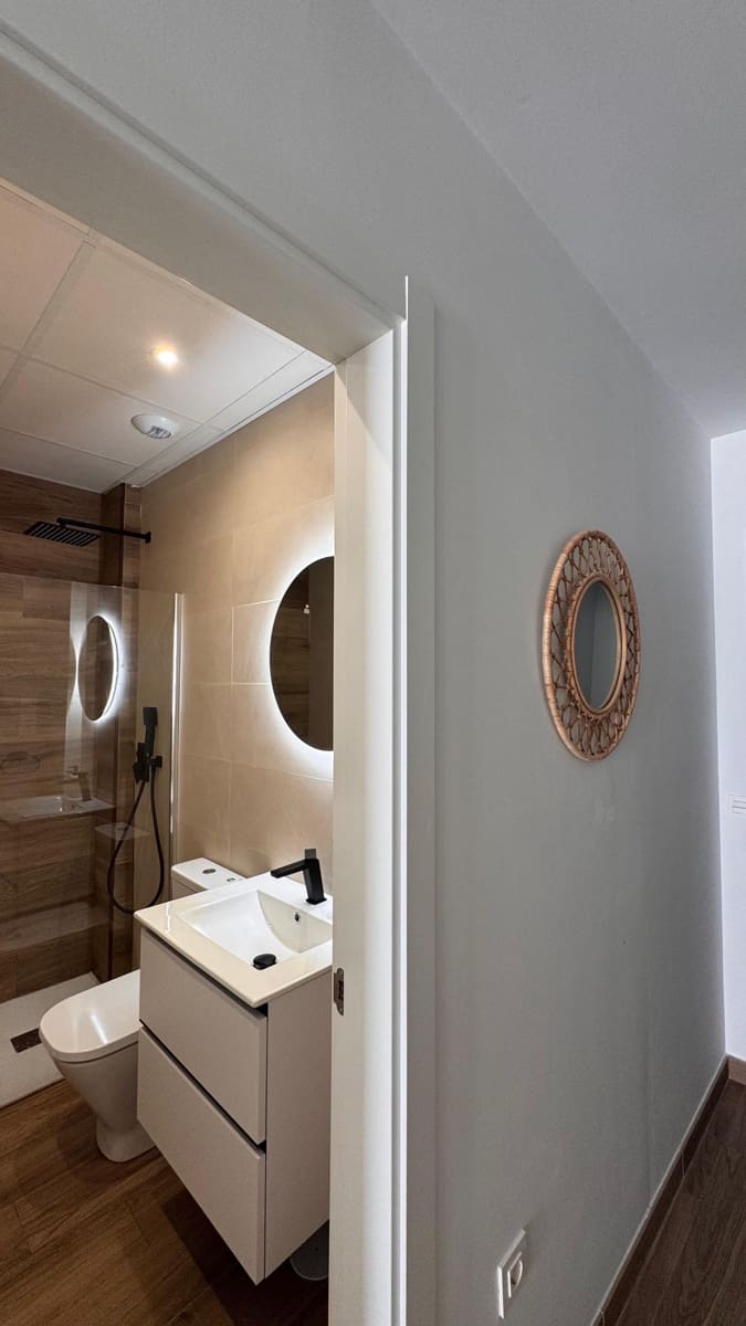 Studio til salg i Malaga by med swimmingpool - € 250.000 (Ref: 9066752)