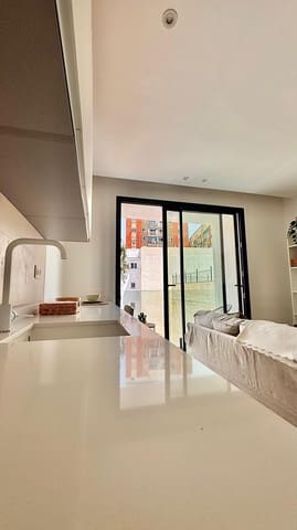 Studio til salgs i La Trinidad, Málaga by med svømmebasseng - € 250 000 (Ref: 9066752)