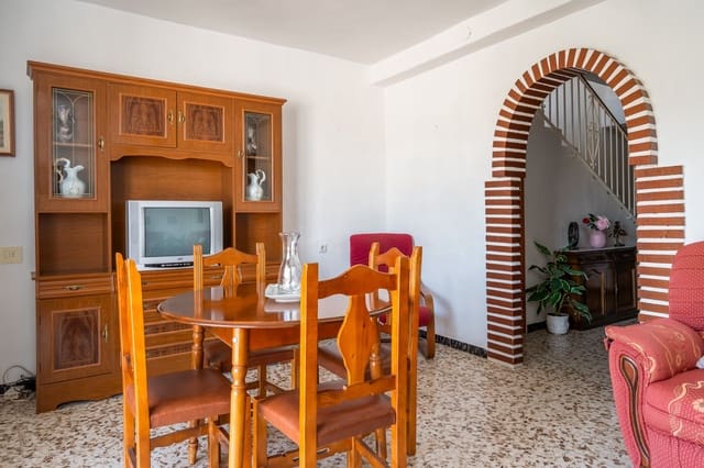 5 sovrum Hus till salu i Tolox - 190 000 € (Ref: 9073842)