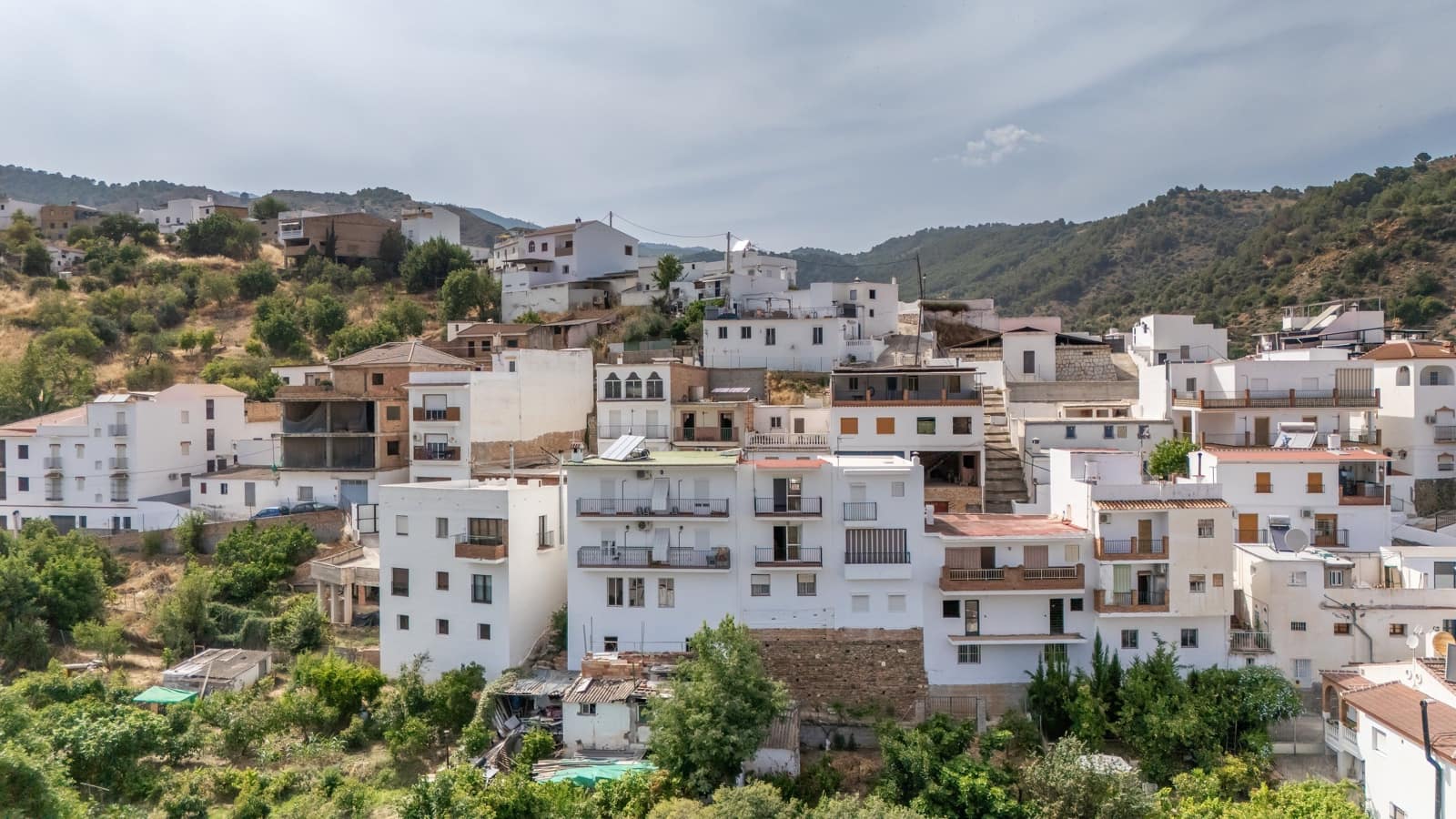 5 soveværelse Byhus til salg i Tolox - € 190.000 (Ref: 9073842)