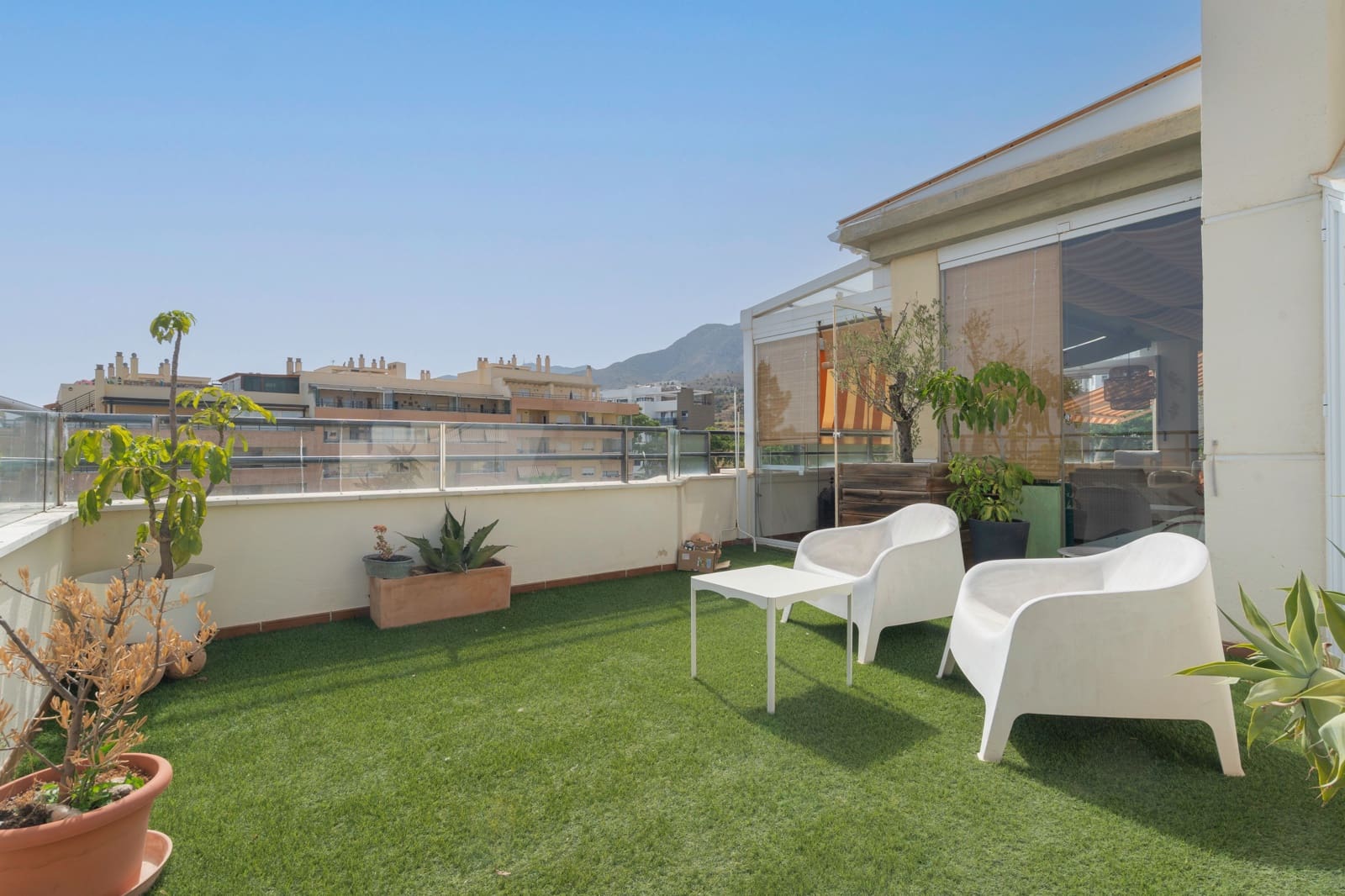 4 soveværelse Penthouse til salg i Torremolinos med swimmingpool - € 615.000 (Ref: 9076093)