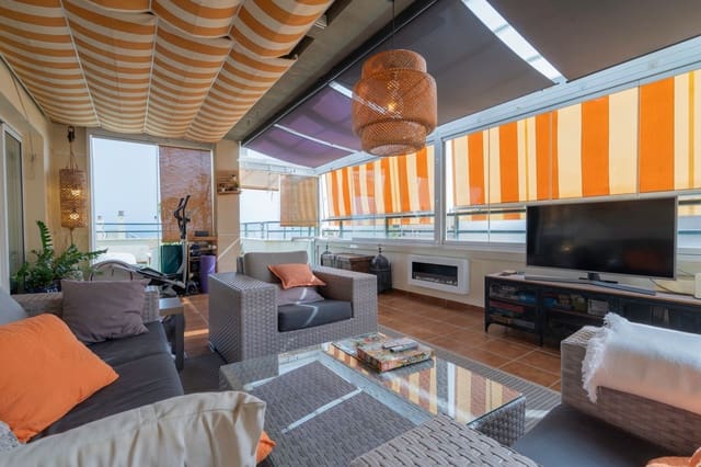 4 sovrum Takvåning till salu i Torremolinos med pool - 615 000 € (Ref: 9076093)