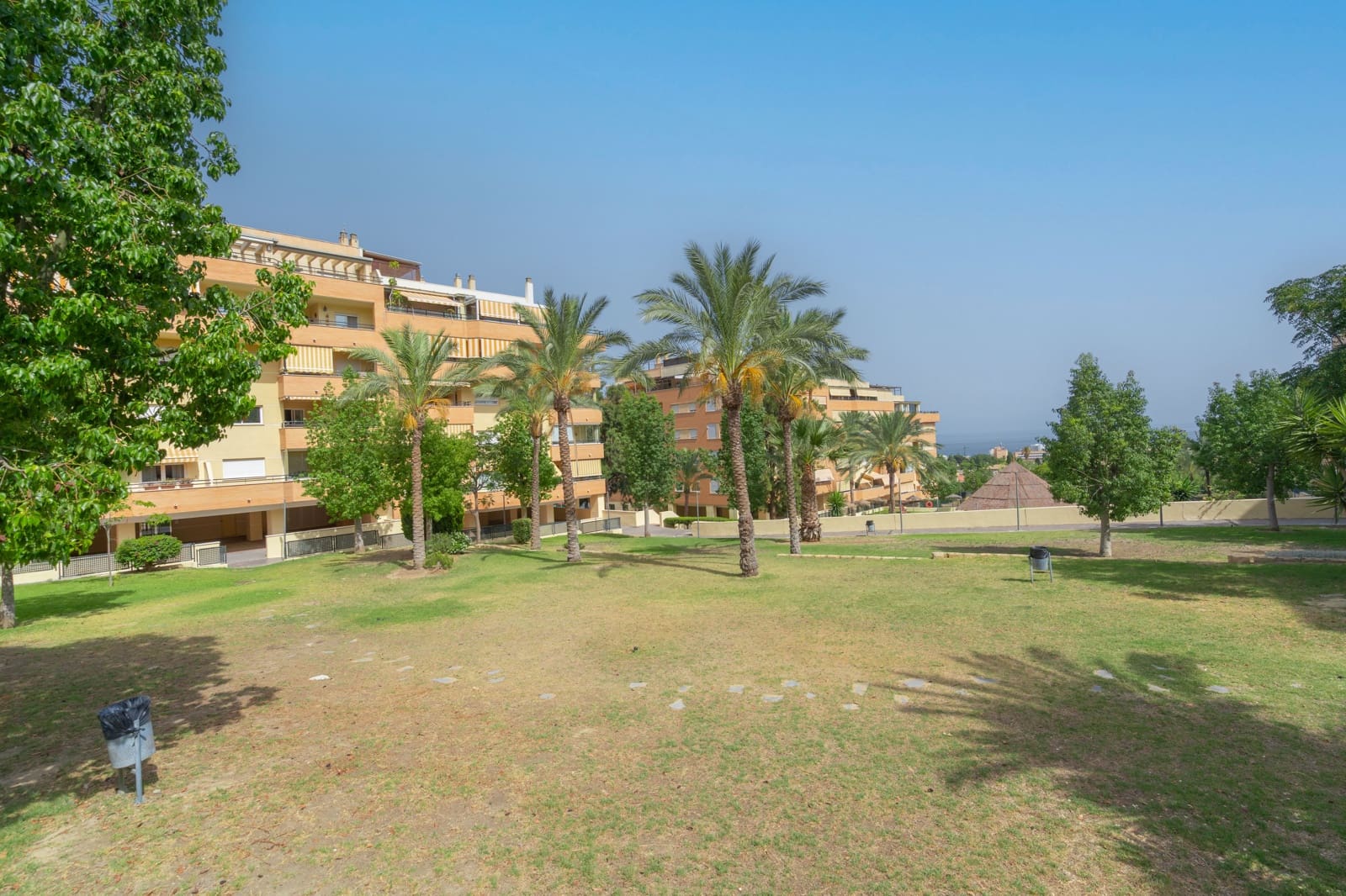 4 soveværelse Penthouse til salg i Torremolinos med swimmingpool - € 615.000 (Ref: 9076093)