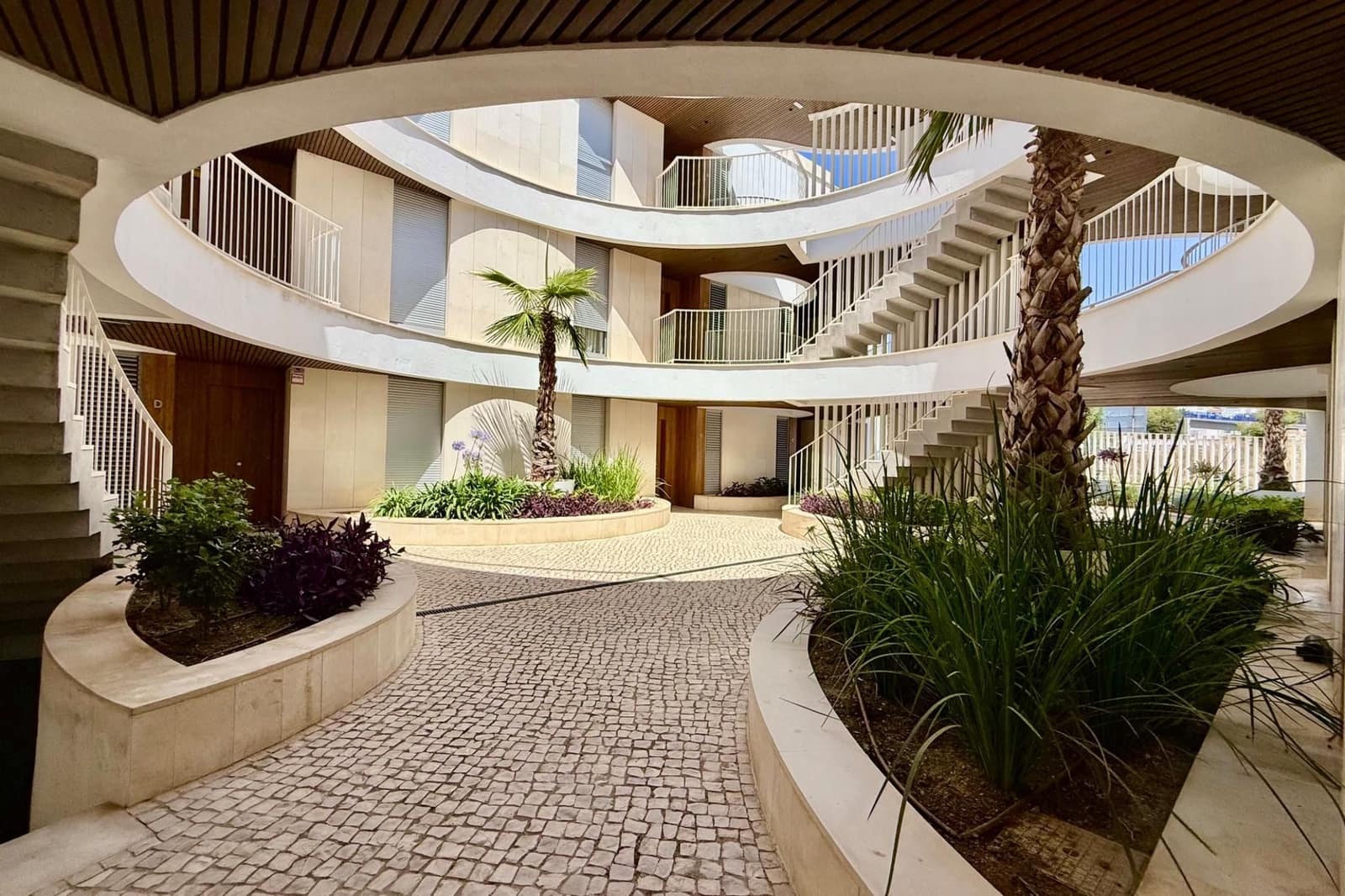 2 sypialnia Apartament na sprzedaż w Marbella z basenem - 635 000 € (Ref: 9077465)