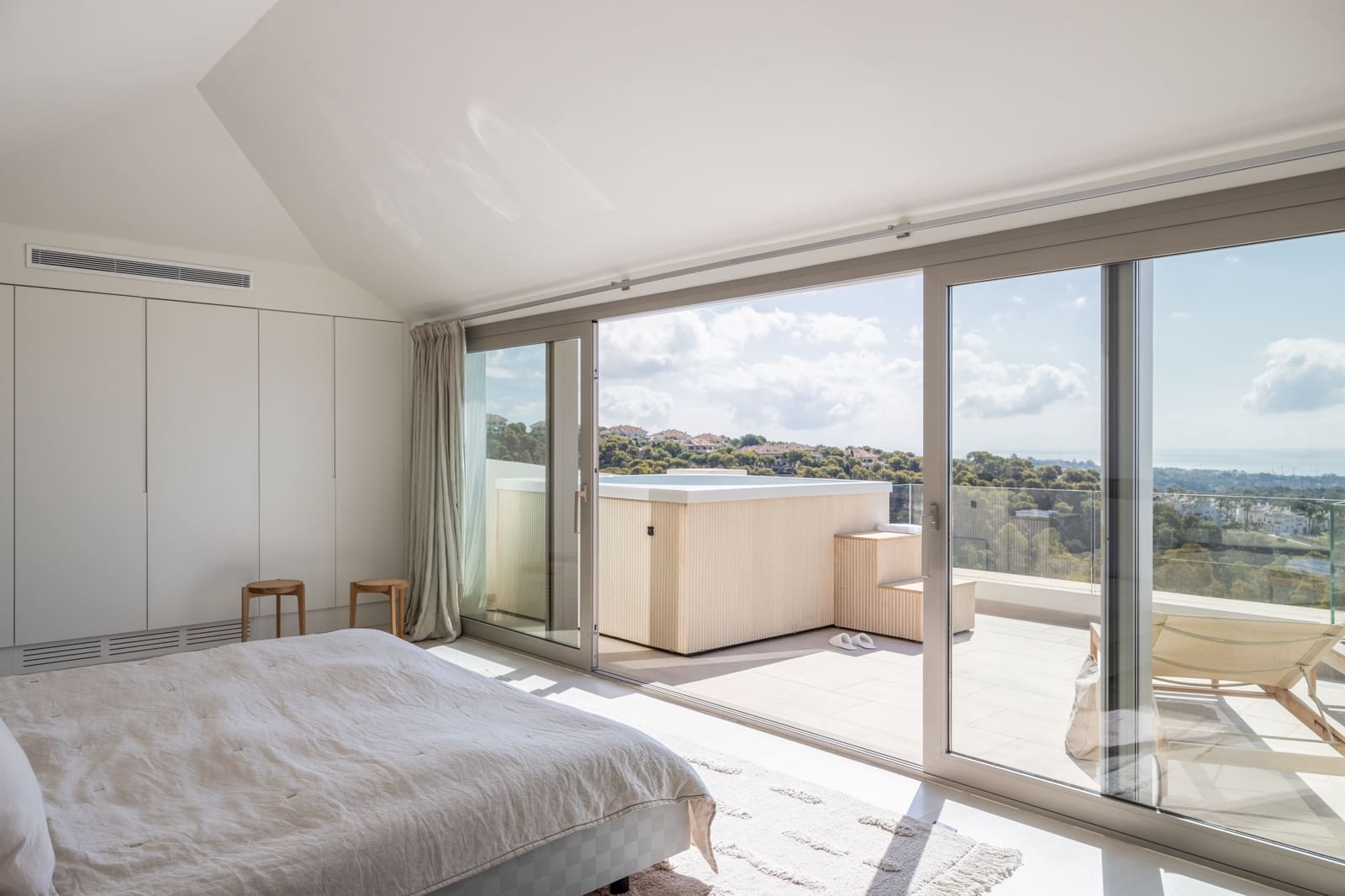 3 makuuhuone Huoneisto myytävänä paikassa Marbella mukana uima-altaan - 2 890 000 € (Ref: 9077693)