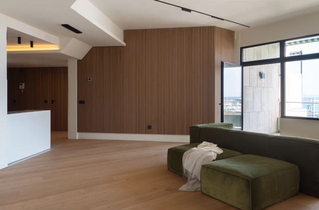 2 sovrum Lägenhet till salu i El Terreno, Palma de Mallorca med pool - 1 395 000 € (Ref: 9088221)