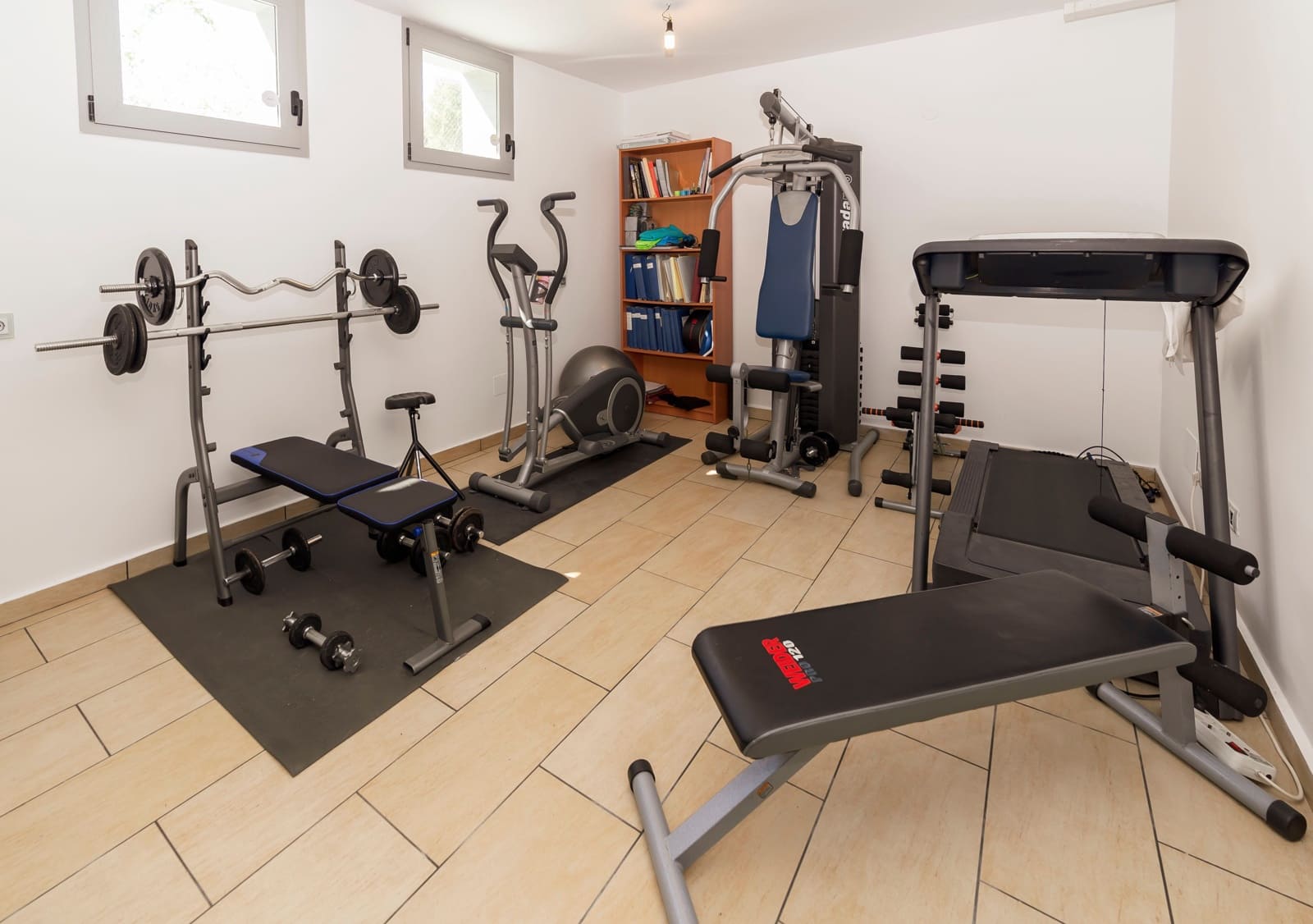 5 soveværelse Villa til salg i Alhaurin de la Torre med swimmingpool - € 795.000 (Ref: 9094443)