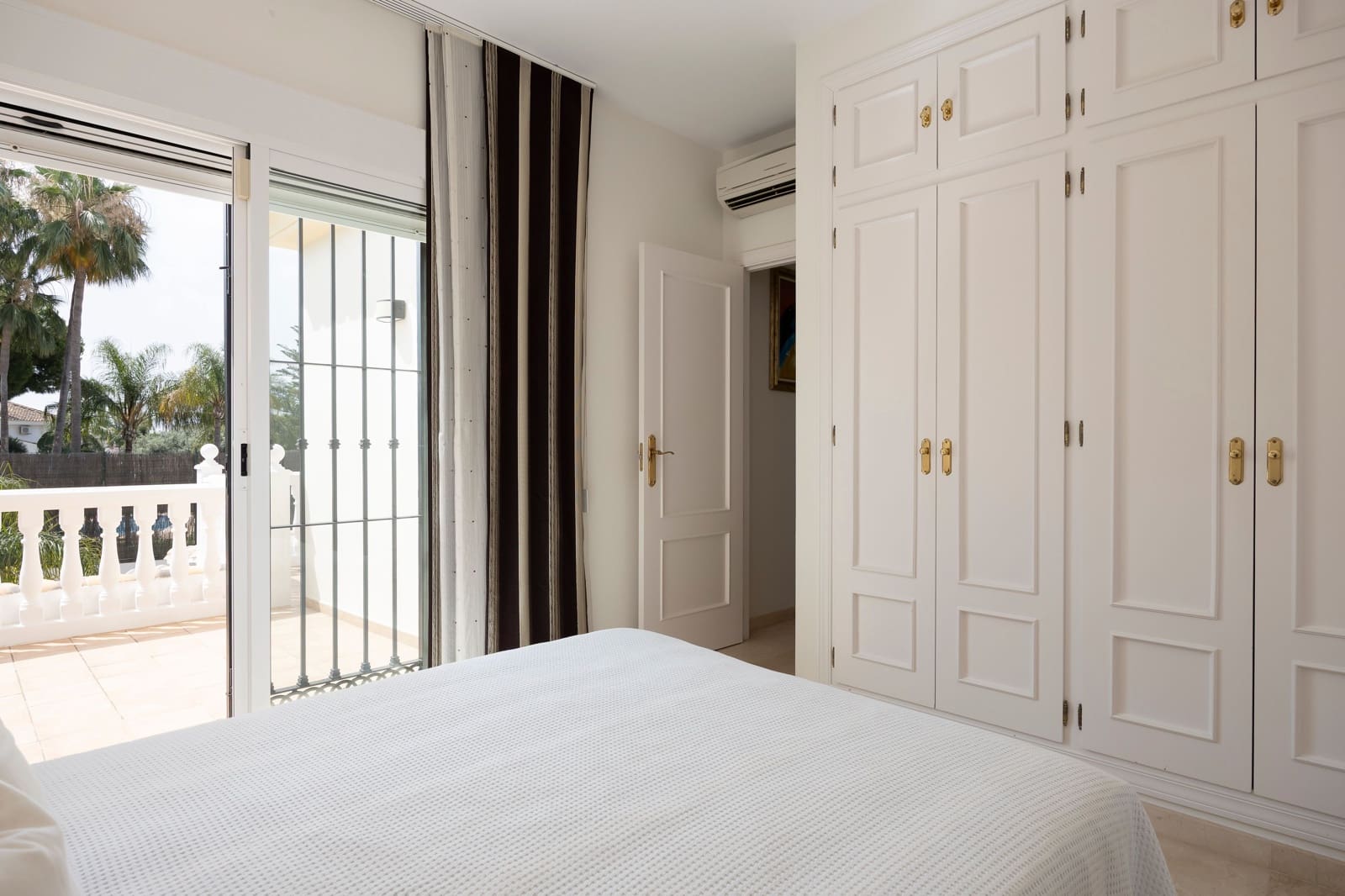 5 sovrum Villa till salu i Mijas Costa med pool - 867 000 € (Ref: 9097592)