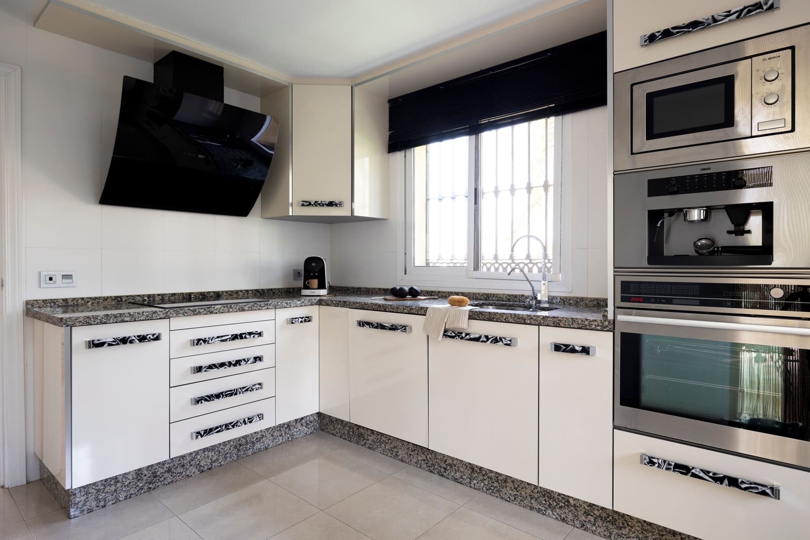 5 sovrum Villa till salu i Mijas Costa med pool - 867 000 € (Ref: 9097592)